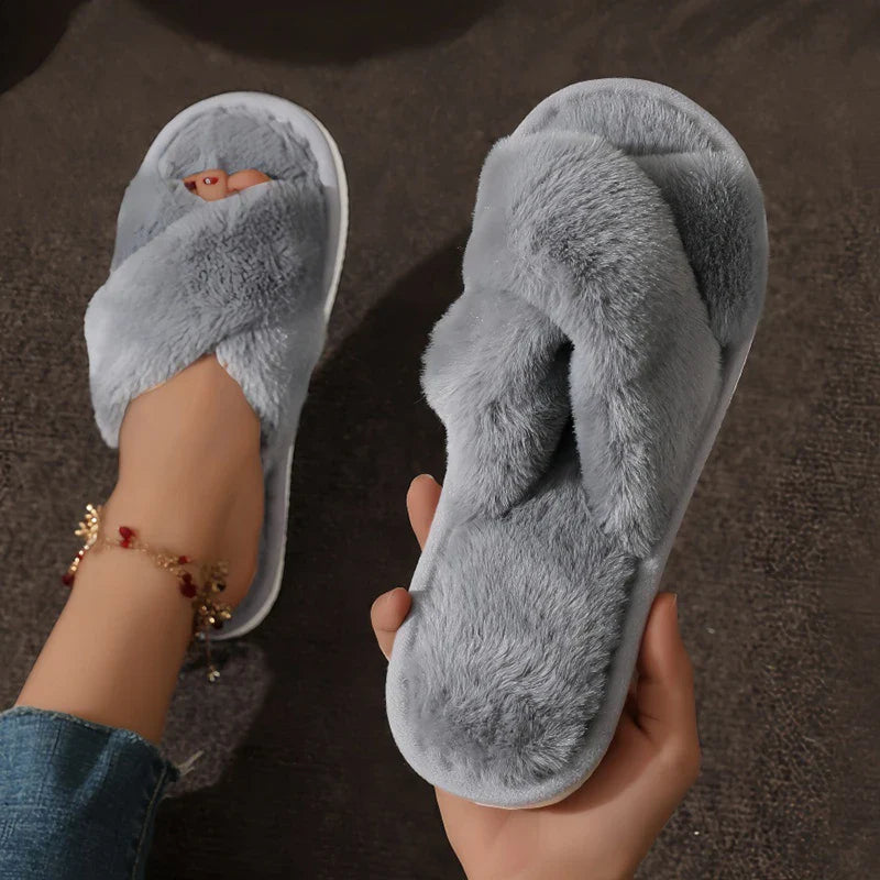 Cozy Lightweight Fluffy Slides